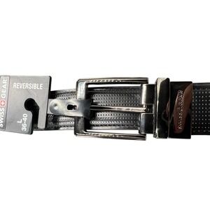Men's Swiss‎ Gear reversible black brown belt. Size L 36-40. buckle is gun metal